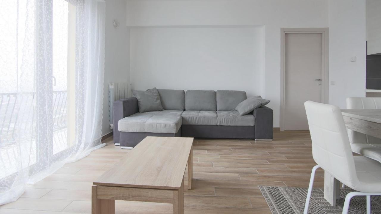 Italianway - Santa Marta 37 Apartment โกโม ภายนอก รูปภาพ